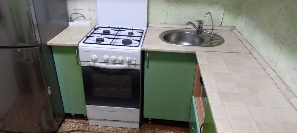 Продам кухонный гарнитур