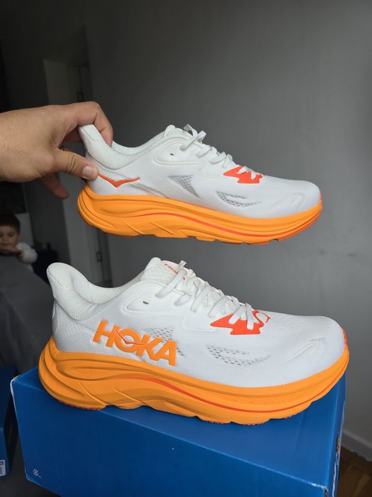 Hoka Clifton 10 marimea 43 1/3 si 44 Noi