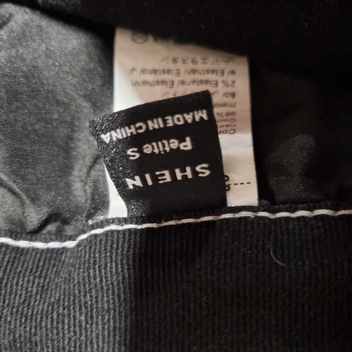 Blugi Shein marimea Petit S stare foarte bună