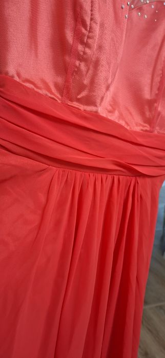 Платье 42р очень красивое