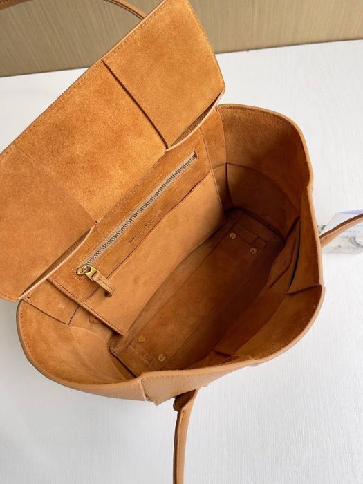 Geanta Bottega Veneta Arco