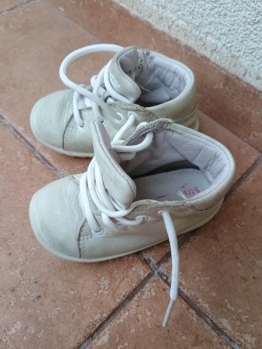 Adidași Superfit mărimea 19
