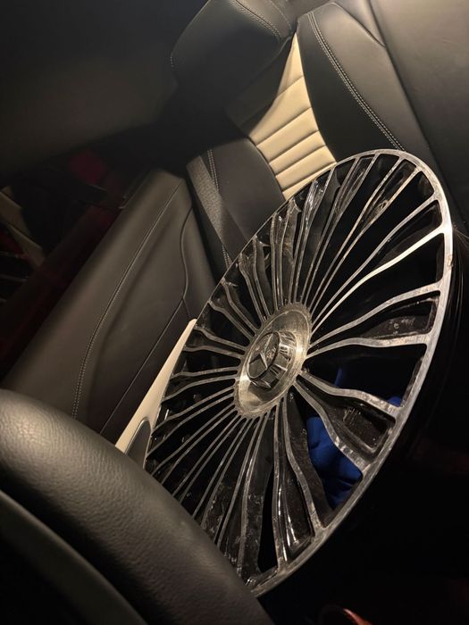 Vand jante maybach 22 in 2 latimi