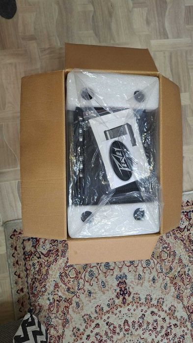 Комбоусилитель для электрогитары.