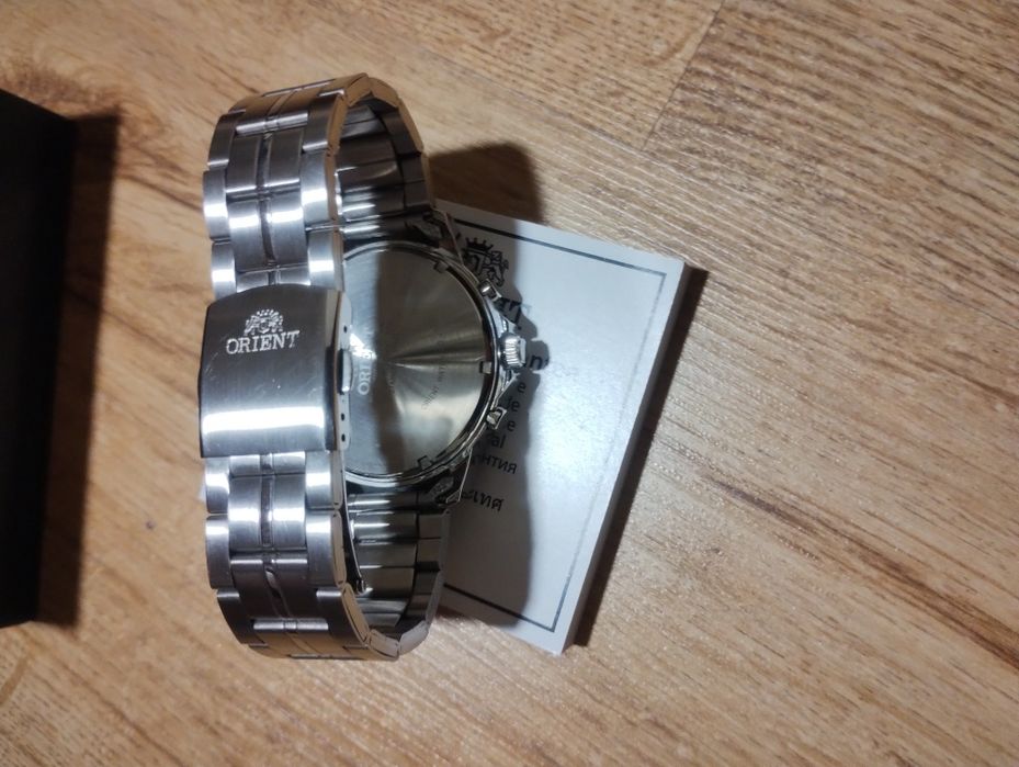 Нов часовник"Orient"