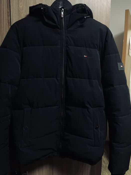 Продам куртку Tommy Hilfiger
