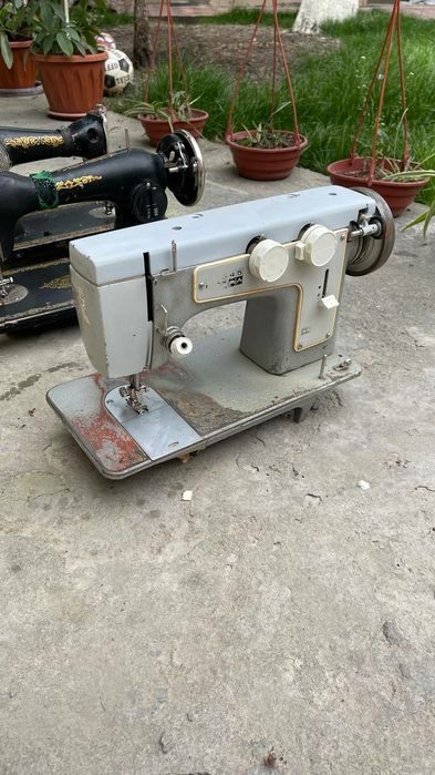 Тикув Машинасини