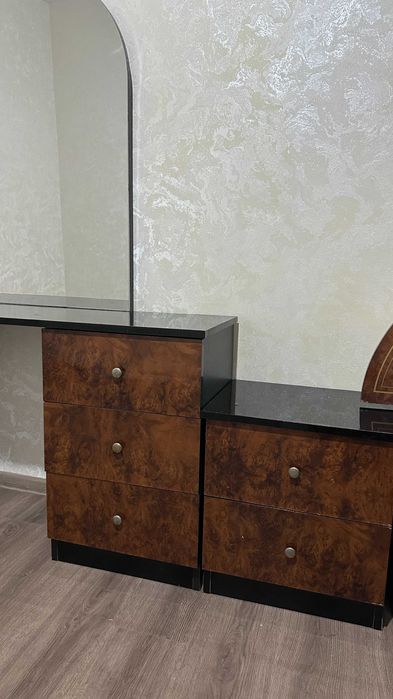 Продаётся своя 2-х комнатная квартира в центре города