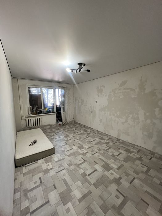 Продам 3 ком кв 63 м2 в районе 3 школы