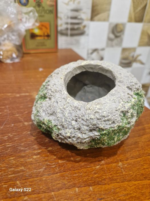 Продам грот для аквариума/террариума.