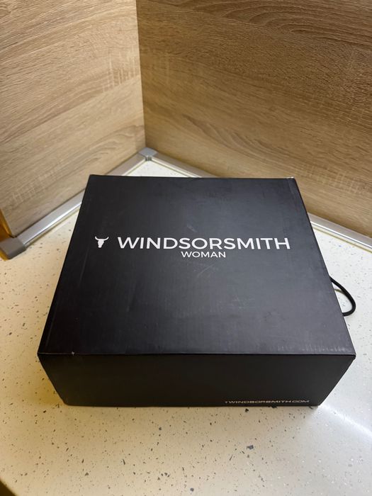 Кожени боти на платформа с ток  WINDSORSMITH