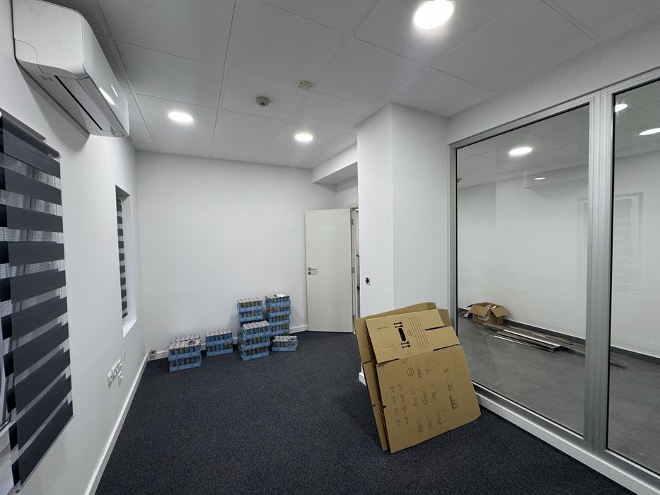 Дава се под наем Офис в Перник, Рено - 15 кв.м за 229.5 € - Снимка #2