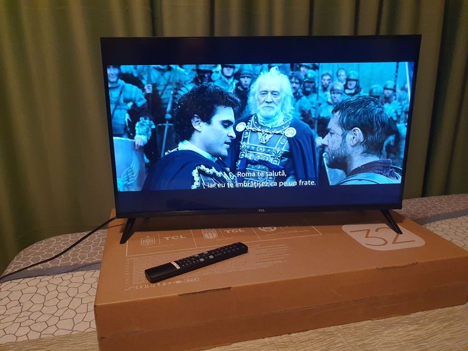 Televizor Smart FULLHD TCL 81 cm