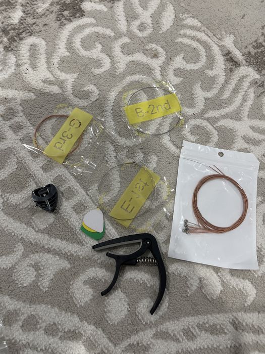 Новый гитара акуссическая 38