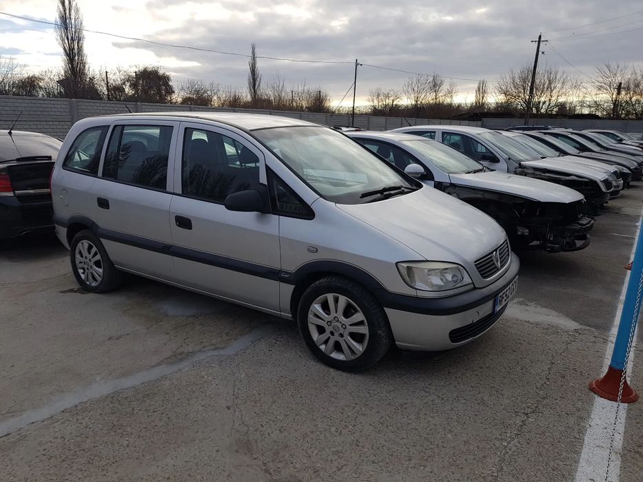 Usa fata stanga/Usa spate dreapta /Capota fata/ Haion Opel Zafira A DIFERITE CULORI