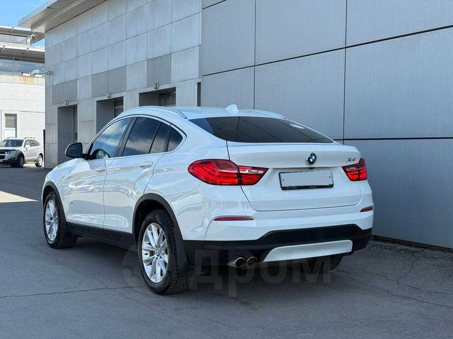 BMW x4 2016 года