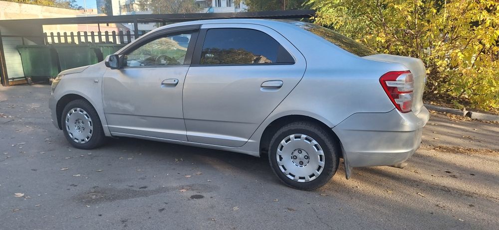 Продам
Шевроле кобальт.2013 год.