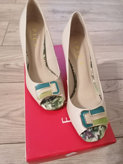 Pantofi piele naturală crem