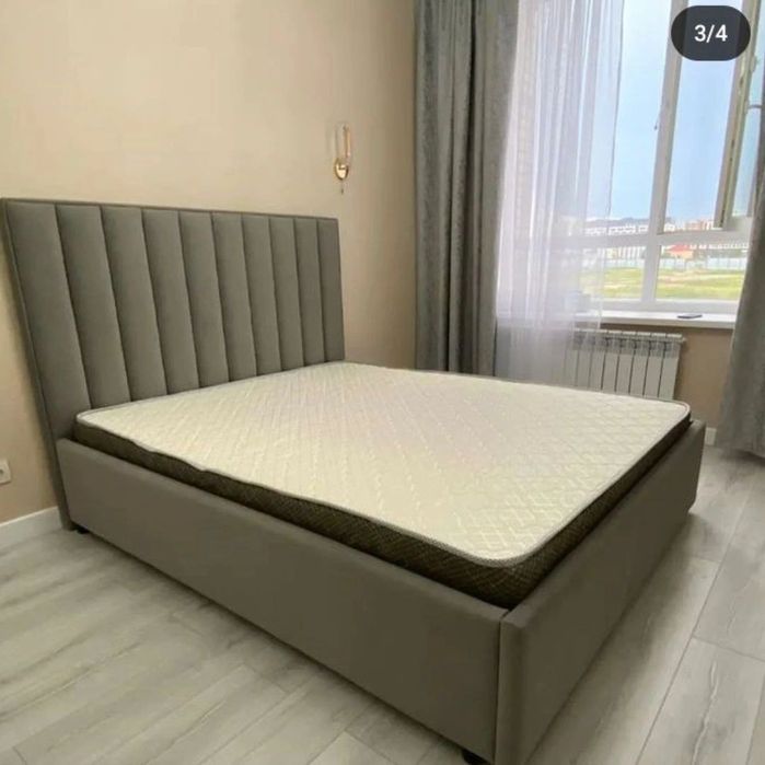 Kravatlar yumshoq sifatli