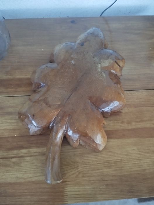 Frunză din lemn, decor