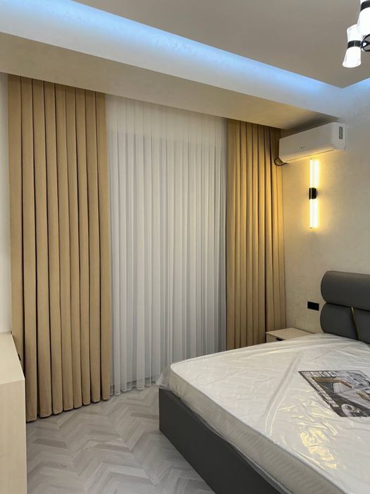 Новомосковская Новостройка ЖК Барокко 3 комнатная 4 этаж, 83м2. Евро