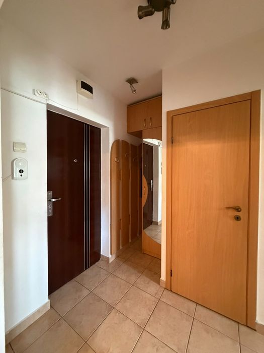 DE ÎNCHIRIAT | Proprietar | 2 camere | 72 mp | Mioriței | Etaj 3 | Lift | Centrală I Clima