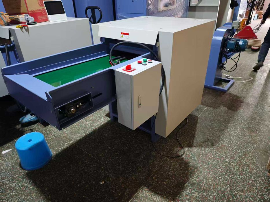 Дробилка поролона KV-SHM560