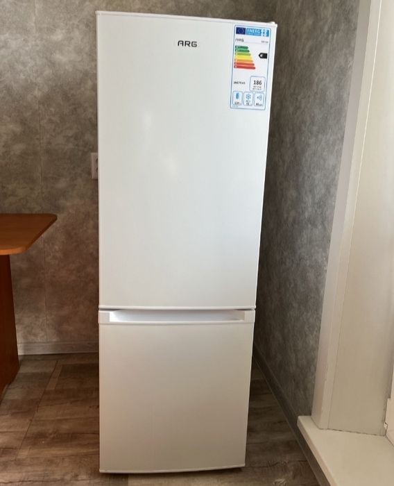 Продам холодильник недорого