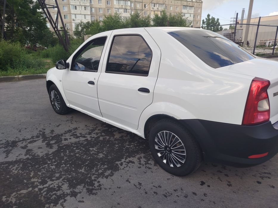 Продам Рено Логан