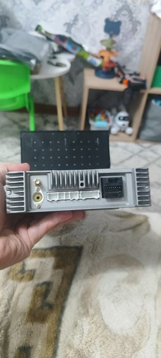 продам автомагнитолу