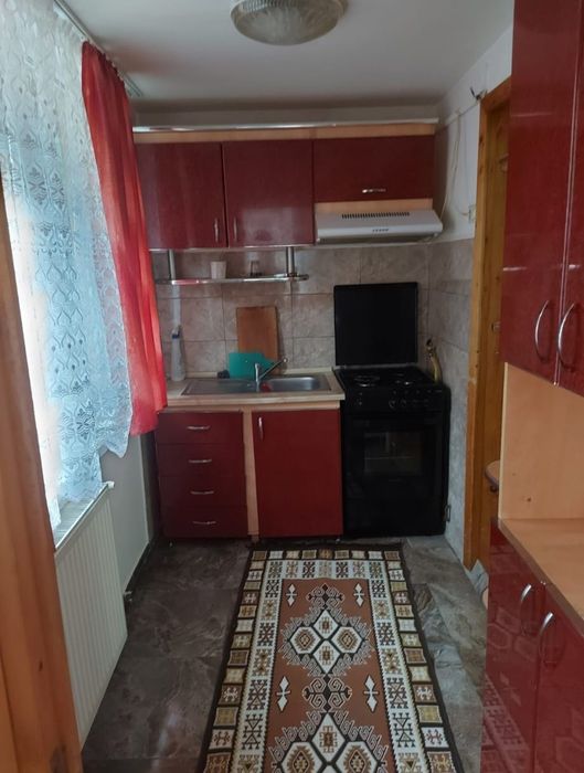 Inchiriez apartament 2 camere