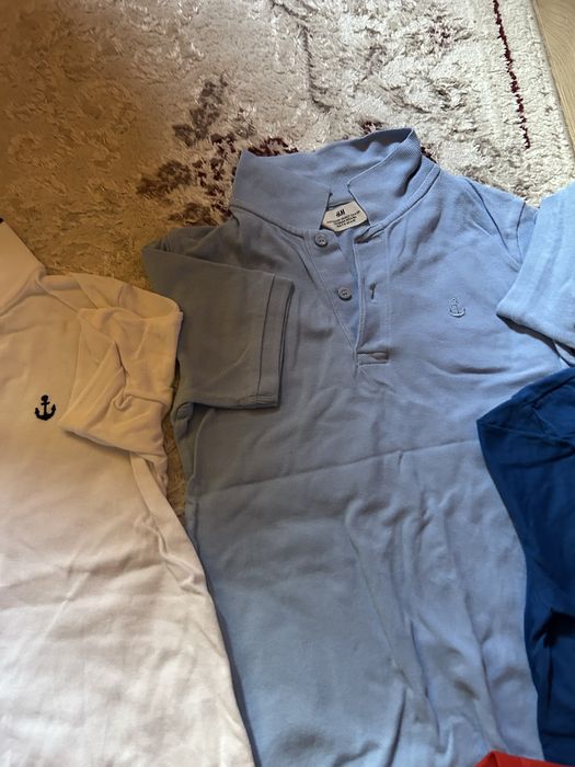 Tricouri de vară H&M mărimea 122/128