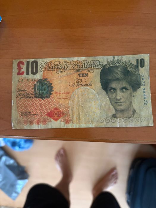 Banksy “Di-Faced Tenner” – Рядка колекционерска банкнота