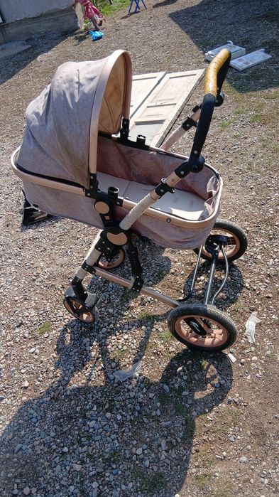 Продам детскую коляску