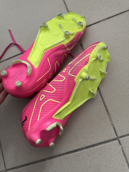 Професионални бутонки NIKE ZOOM MERCURIAL VAPOR 15 ELITE FG 42,5