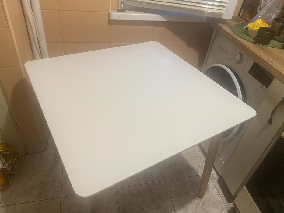 Masa living sau bucatarie din mdf