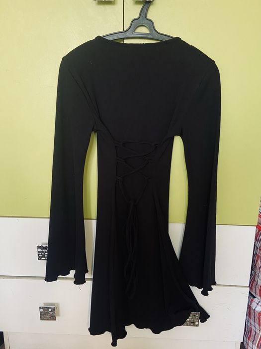 Платье с завязками