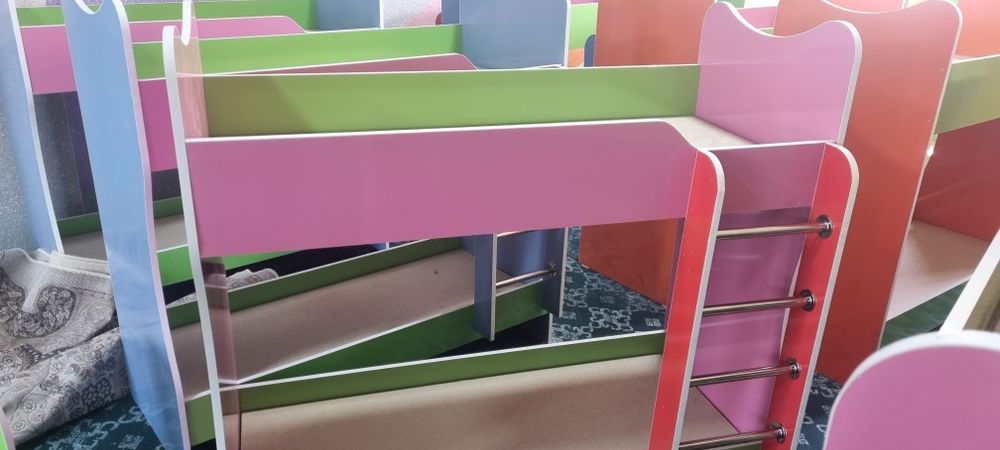 Кроватлар богчалар учун 2. 3 каватли