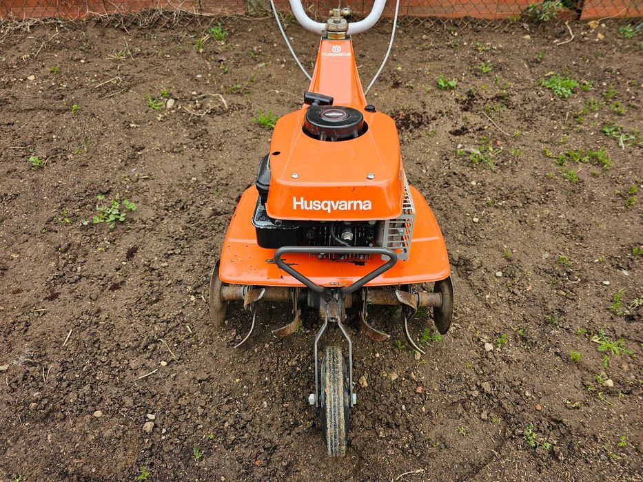 МотоФреза HUSQVARNA Перфектна.