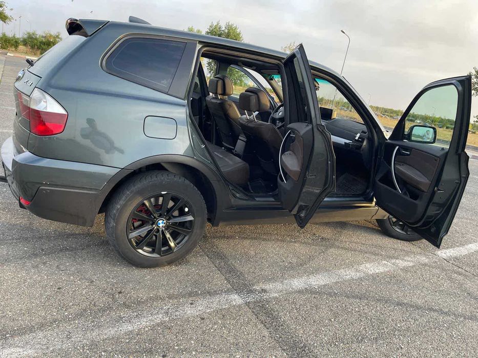 Vând urgent  BMW X3 e83