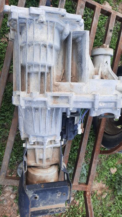 Раздатка на митсубиси поджеро 4