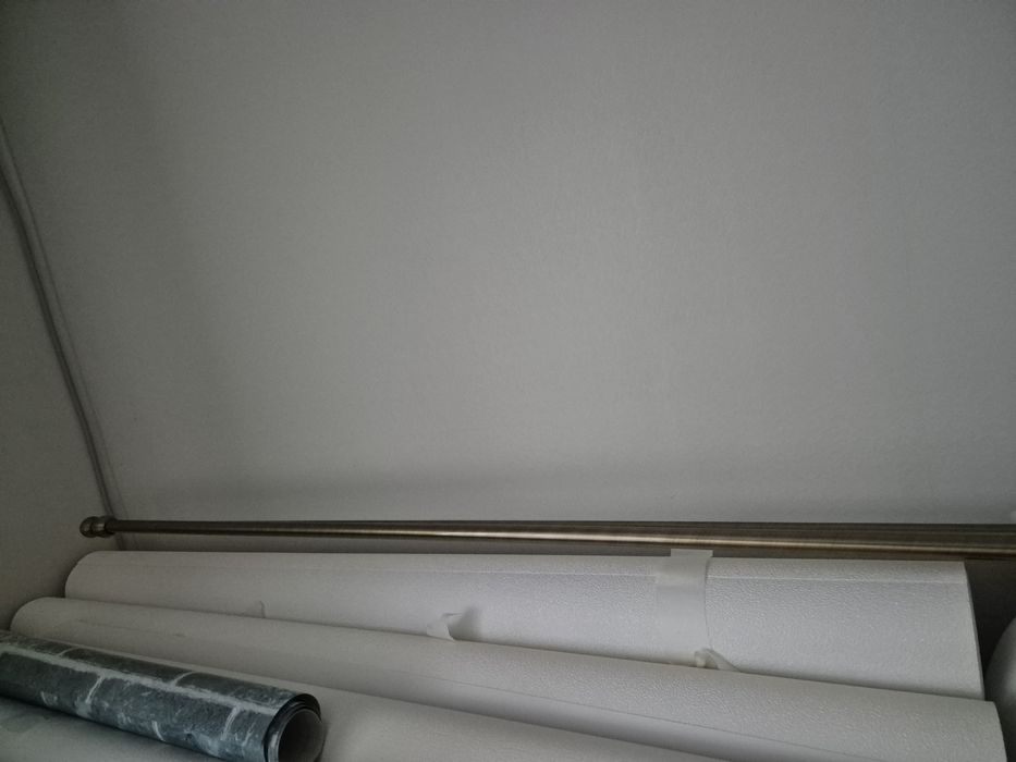 Продам люстры, гардины разные