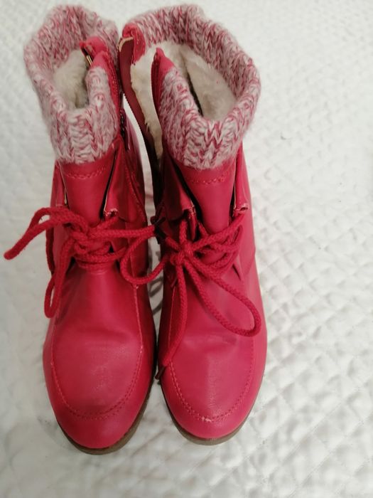 Обява 17 НОВИ зимни ботички