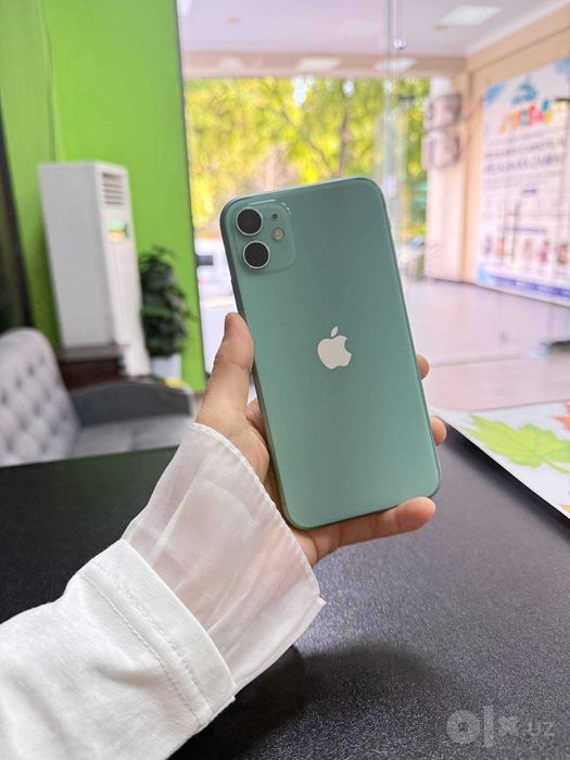 Смартфон Iphone 11