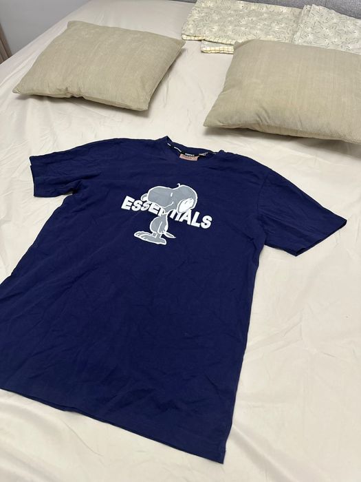 Tricou essentials