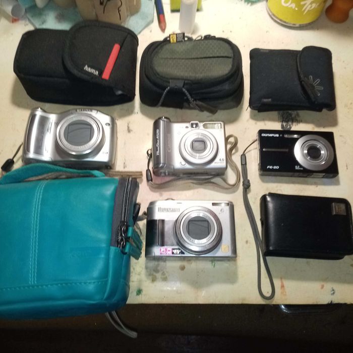 Фотоапарат компактен дигитален работещ