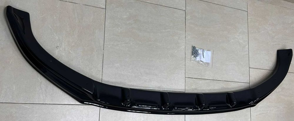 Преден лип спойлер за транспортер т5 / VW Transporter t5 lip spoiler / добавка за предна броня / нож