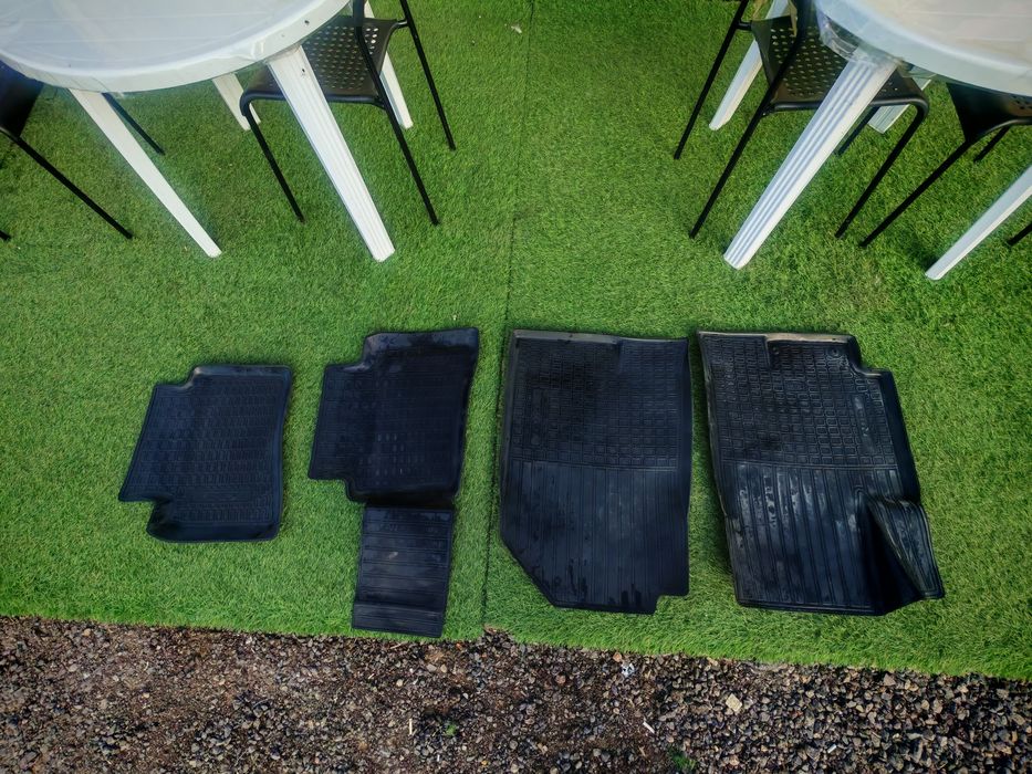 Коврики на автомашину Киа Рио