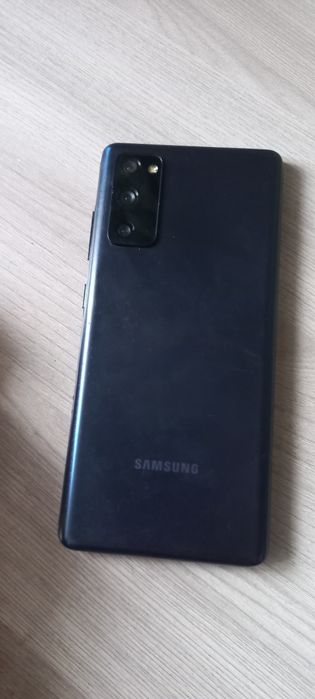 Samsung galaxy s20fe