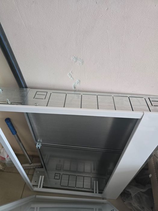 Продается Ящик для сантехнического узла